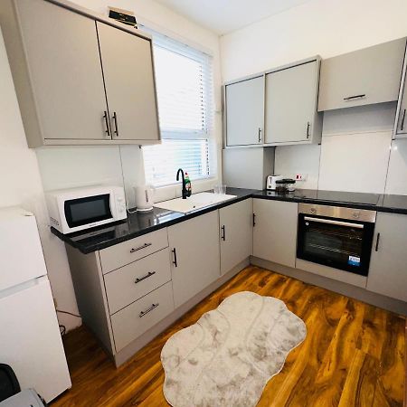 Newley Refurbished One Bedroom Flat Гастінгс Екстер'єр фото